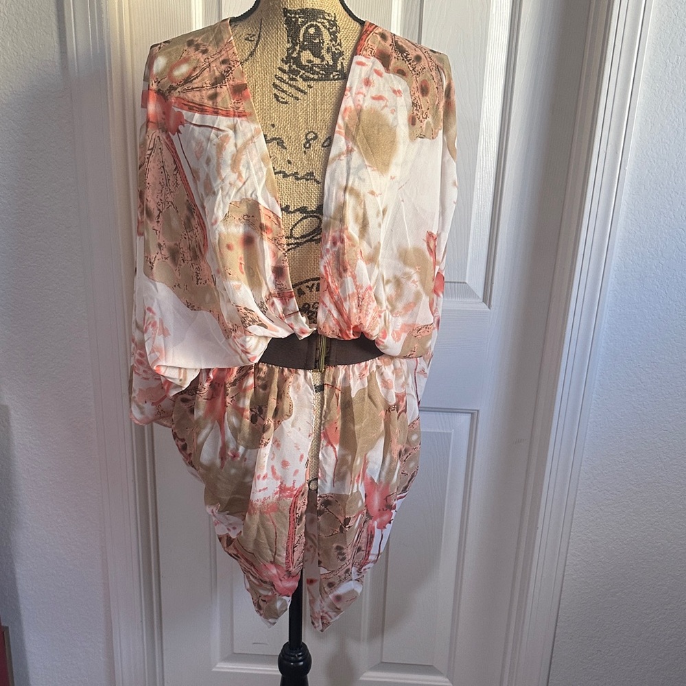 NWT Elegant Women's Blouse with Pink and Tan Accents